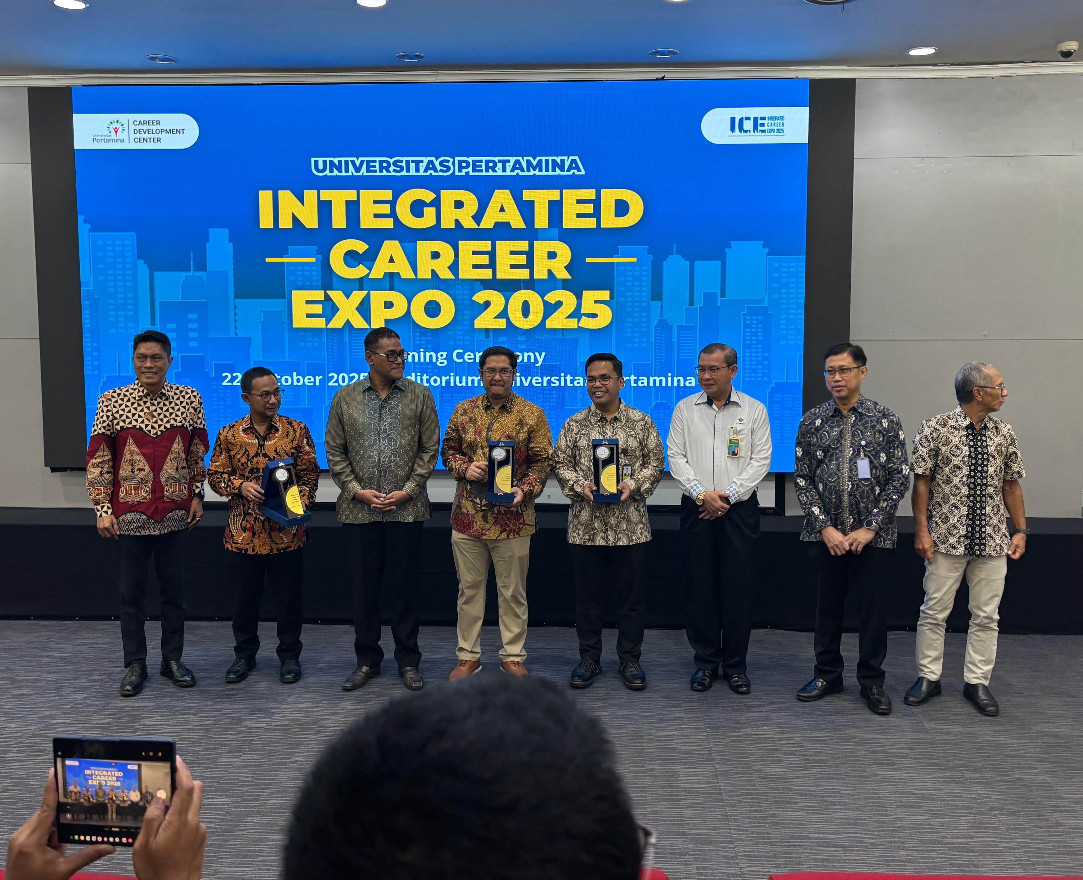 Pusat Pasar Kerja dan Universitas Pertamina Dorong Sinergi Pendidikan dan Industri Lewat Integrated Career Expo 2025